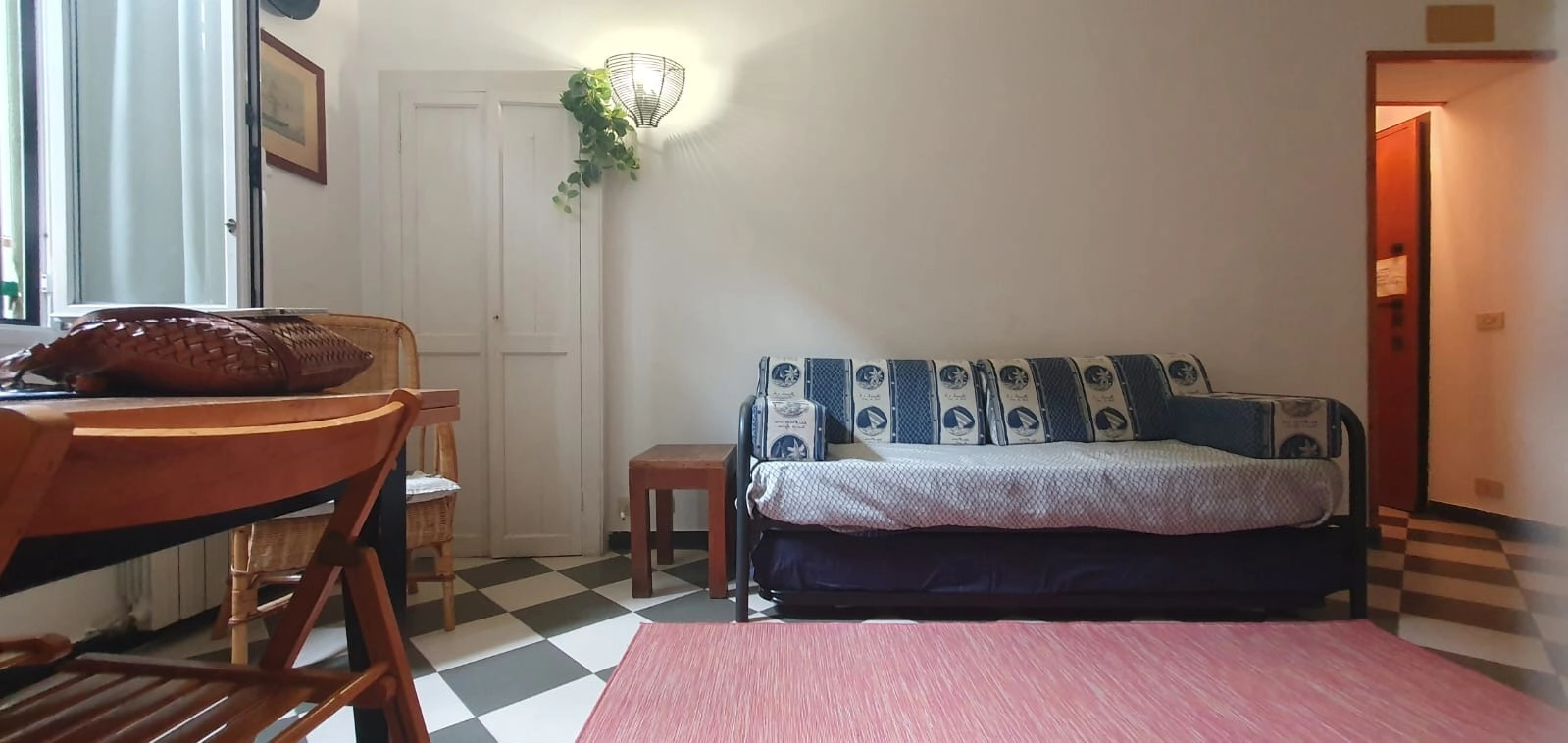 Bilocale nel centro storico – Celle Ligure
