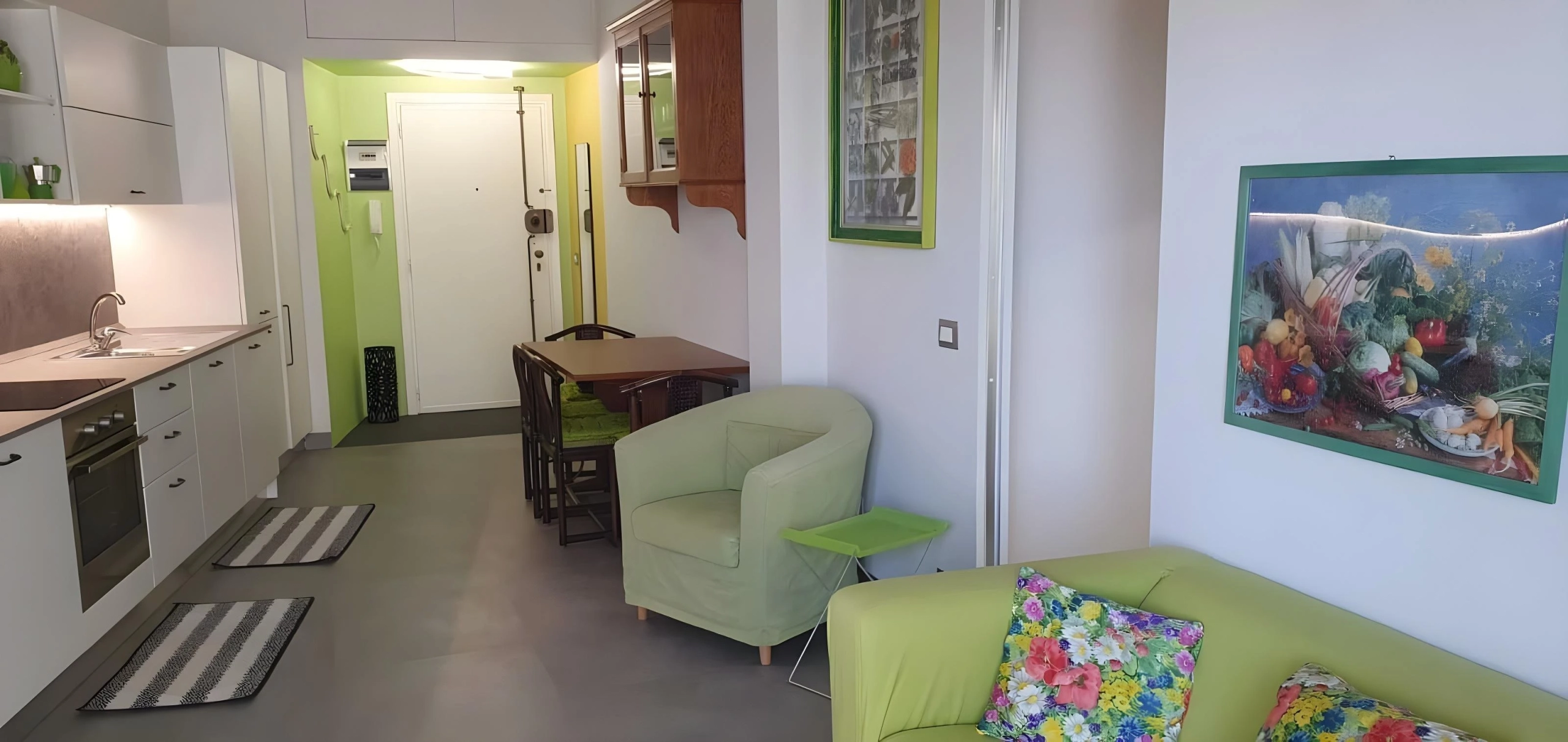 Trilocale con balconata vista mare – Piani di Celle