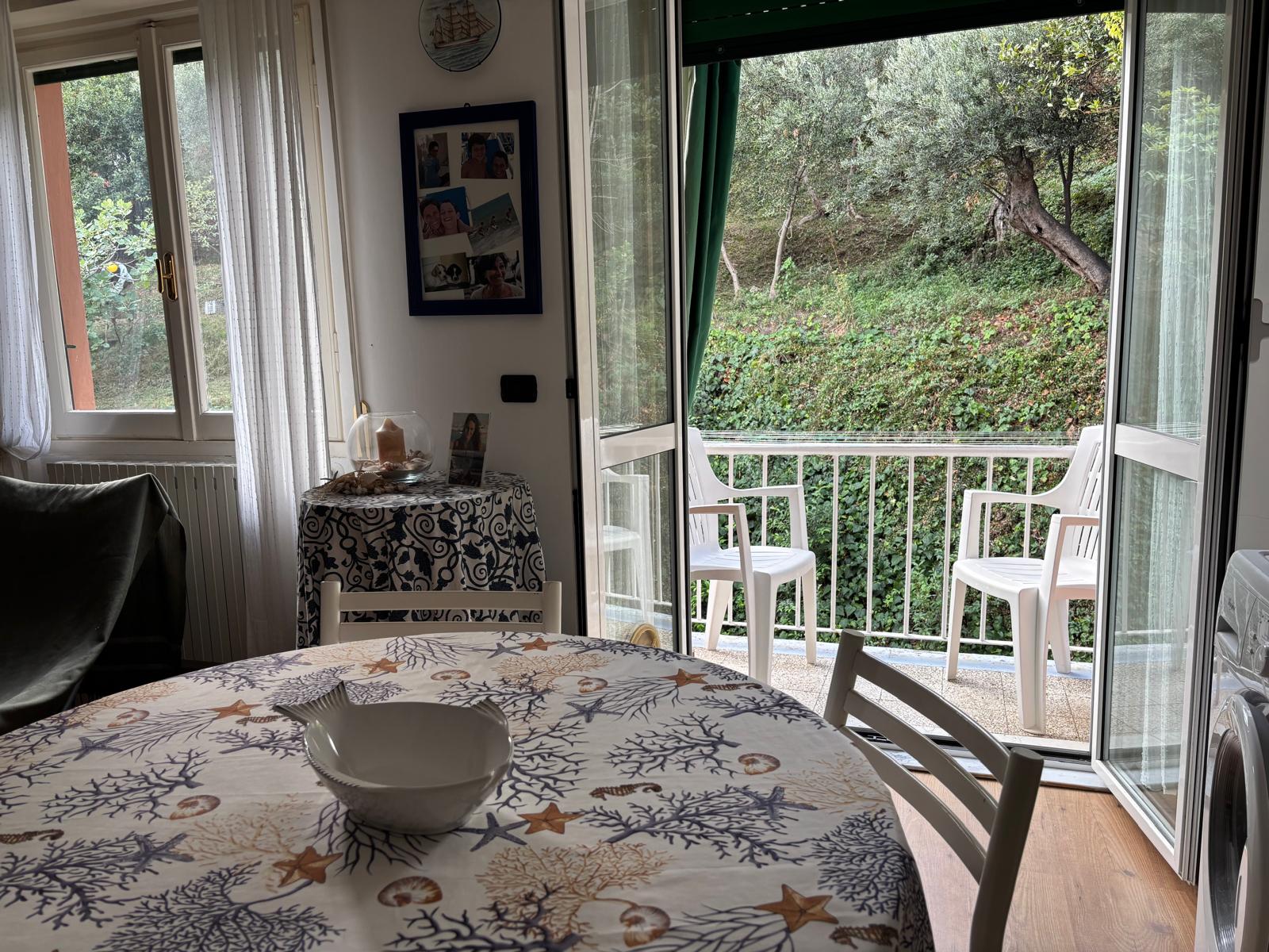 Bilocale con balcone – Celle Ligure